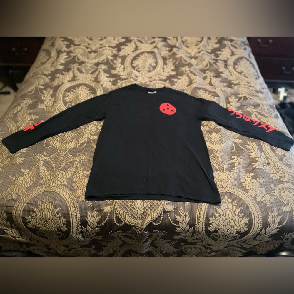 Naruto Shippuden Sasuke Long Sleeve T-Shirt Size Large 2002 2007  Great Cond